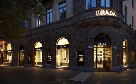 prada event stockholm|Stockholm Birger Jarlsgatan, 11 .